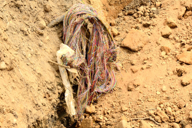 Underground Utilities – What You Need to Know Before You Dig Underground Utilities – What You Need to Know Before You Dig