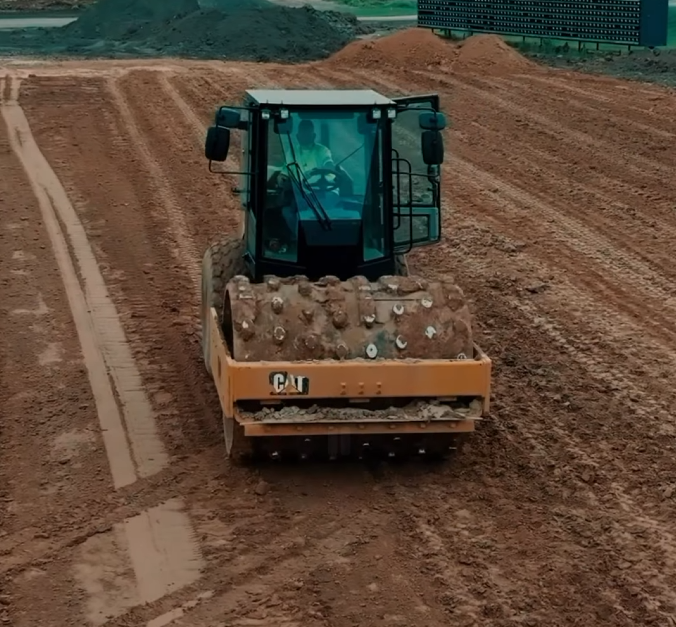 Padfoot roller compacting fill at the Mound City TA Travel Center project